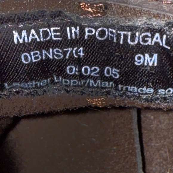 👢 L.L.Bean Brown Leather Chelsea Ankle Boots Women’s 9 Made in Portugal - Picture 11 of 14